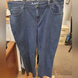 NWT Reitmans Split Ankle Denim